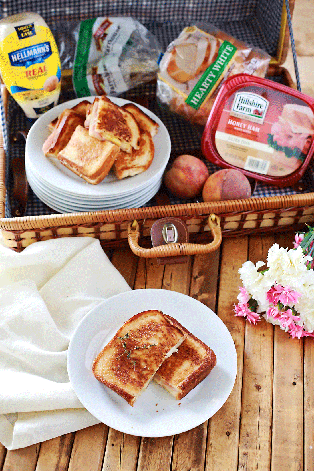 Ham and Apricot Grilled Cheese Sandwich easy recipe by Flirting with Flavor. Spring inspired sandwiches!