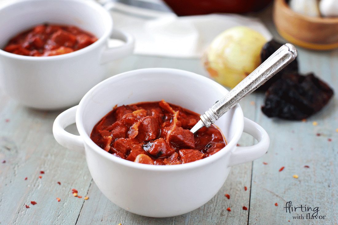 Effortless award winner smoked brisket chili; Every delicious bite loaded with smoky meat, herbed melted onions and sweet heat beans.
