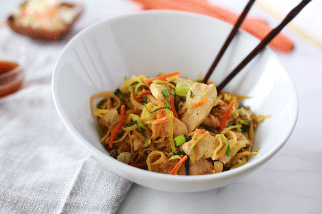 Zucchini Noodles (Zoodle) Chicken Lo Mein Stirfry | Tangled with Taste