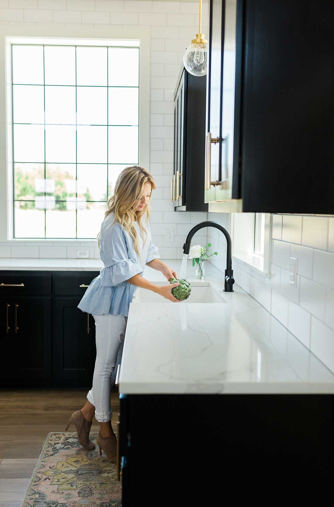 INCREDIBLEY DELICIOUS hot artichoke dip with bacon, thyme, and green chiles by Flirting with Flavor!