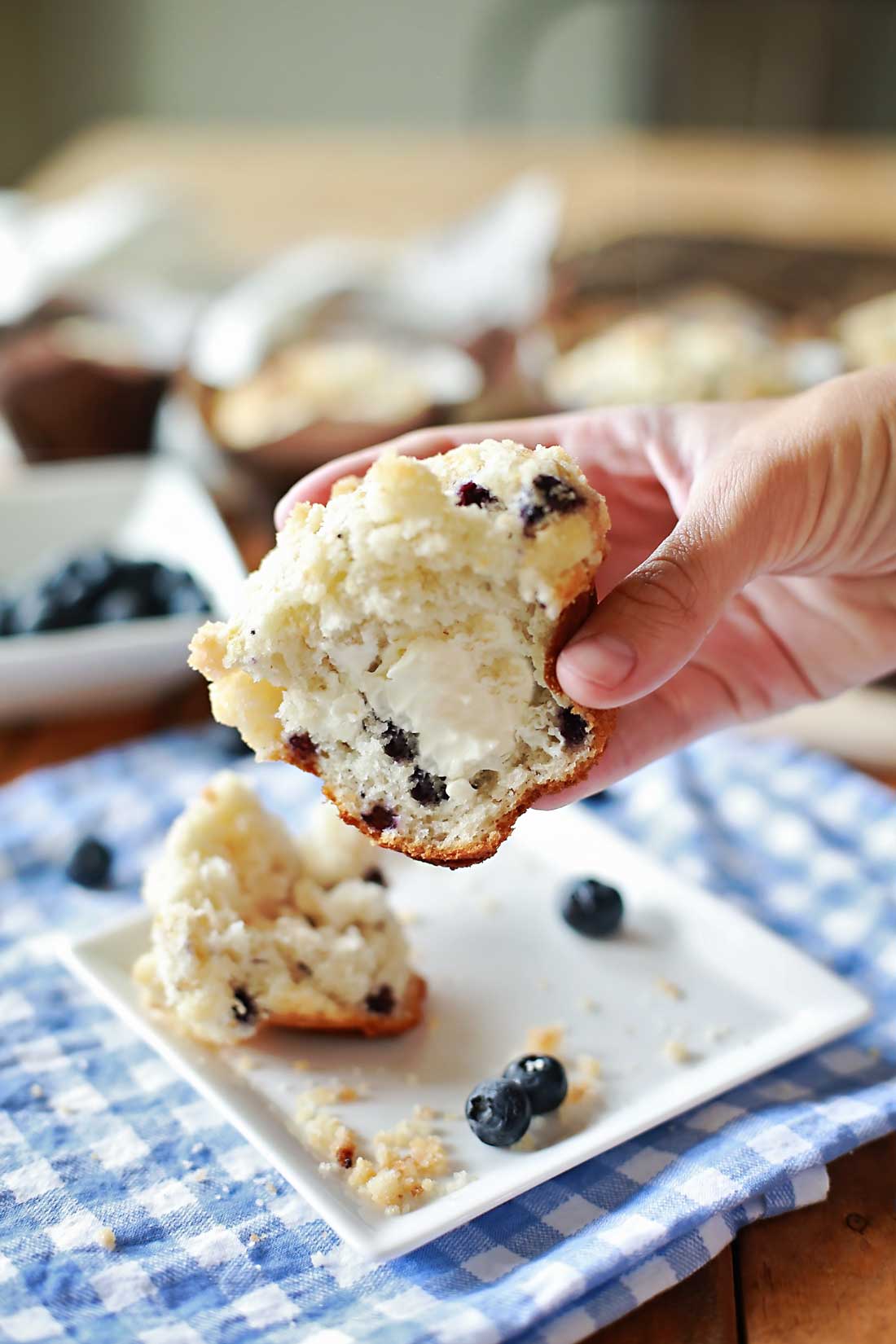 Cream Cheese and Blueberries Streusel topped Muffins that taste SOOOO GREAT!