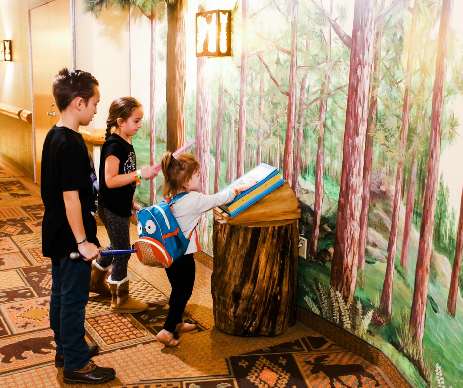 An honest review with tips and tricks for a great stay at The Great Wolf Lodge. Including video of the waterpark and other fun kid activities offered!