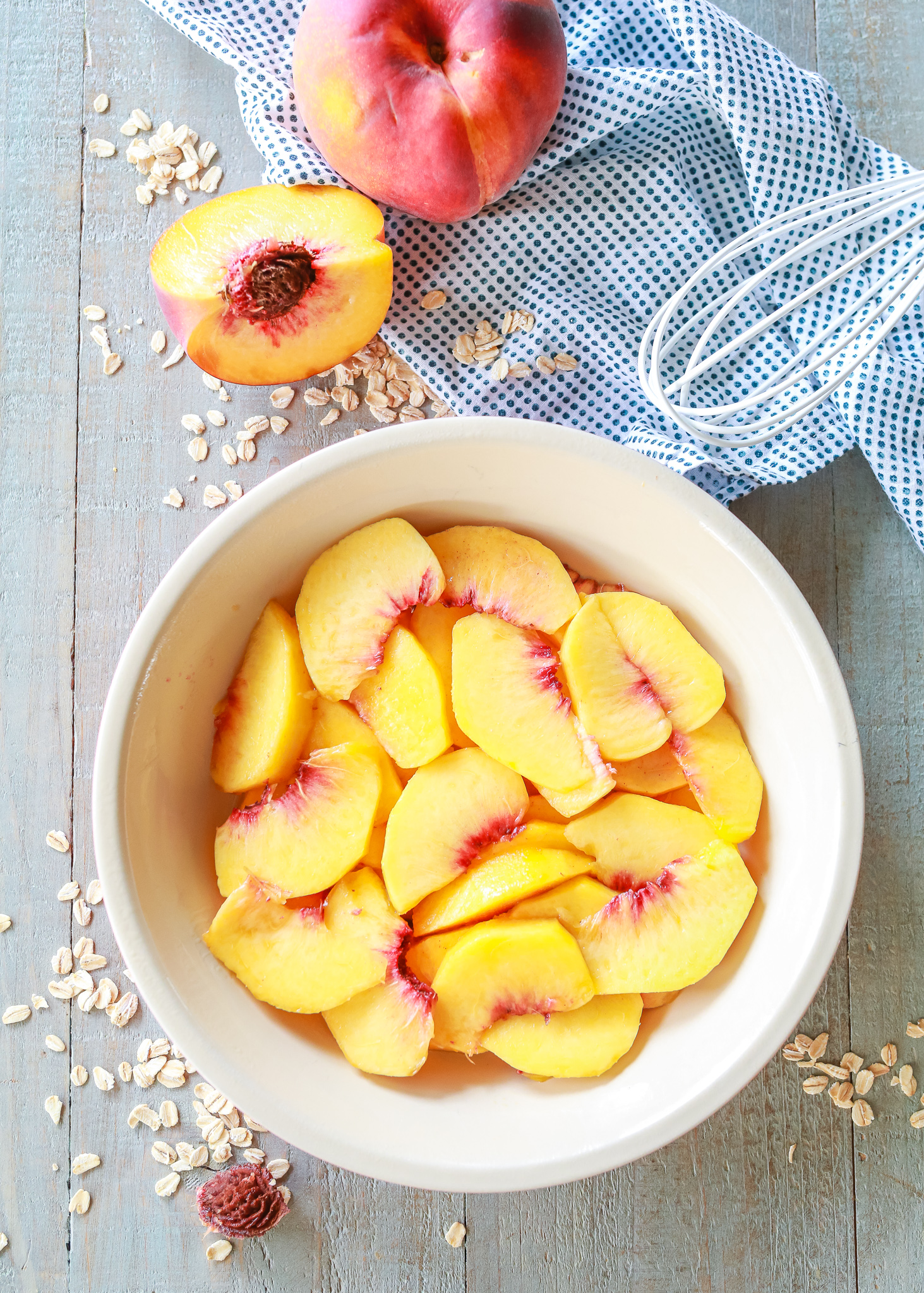 Easy and delicious Brown Butter Peach Crisp recipe!